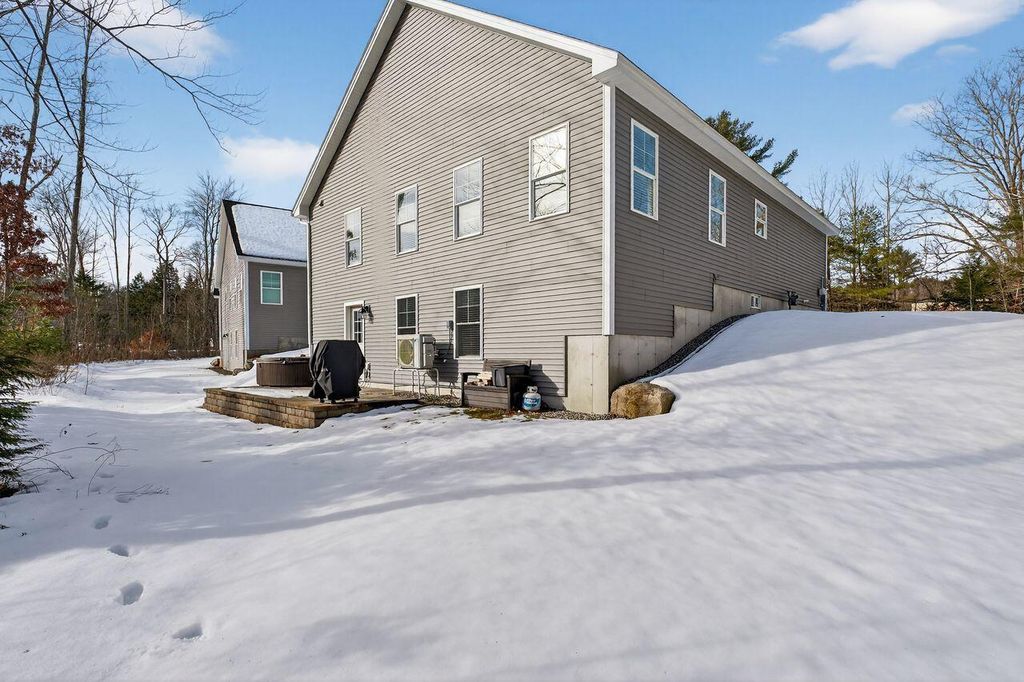 Photo of 7 Aquatic Way #7, Windham, ME 04062 (MLS # 1649637)