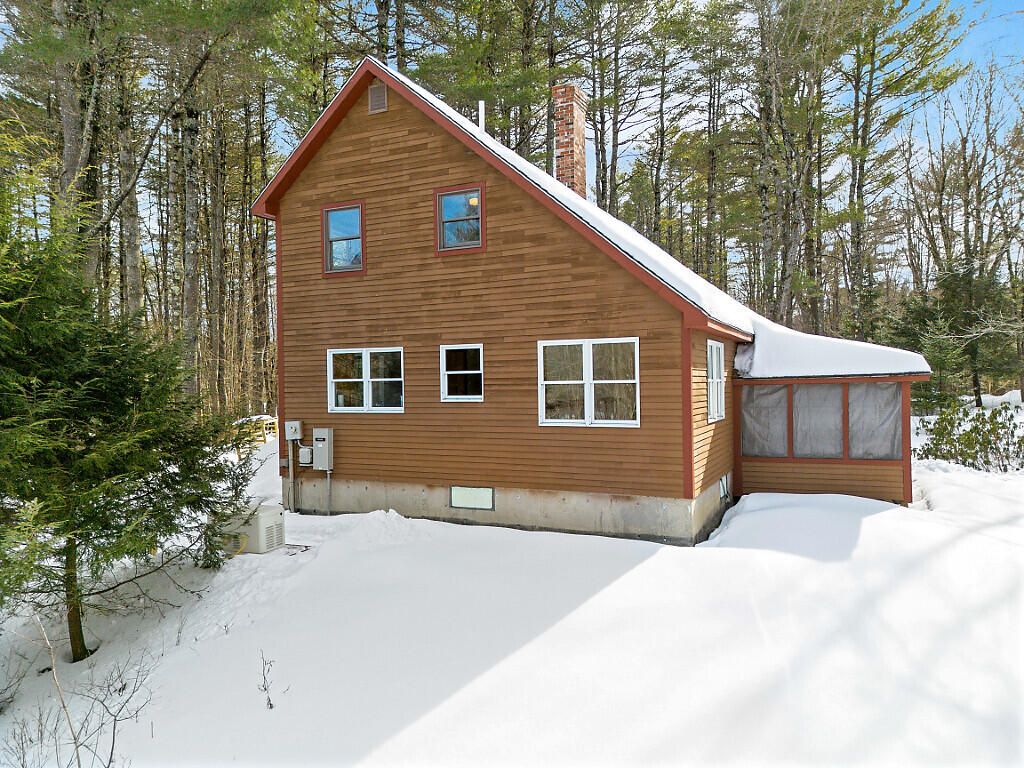 Photo of 43 Jupiter Hollow, Mount Vernon, ME 04352 (MLS # 1653842)