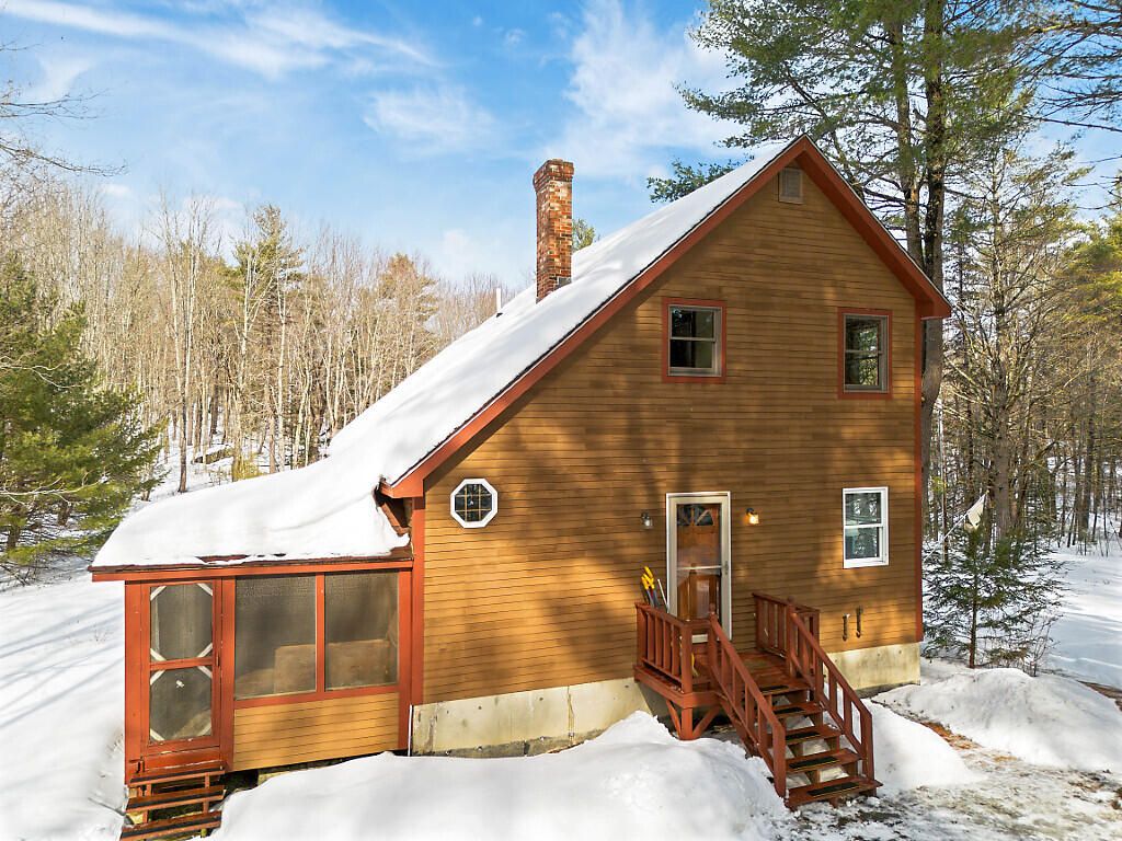Photo of 43 Jupiter Hollow, Mount Vernon, ME 04352 (MLS # 1653842)