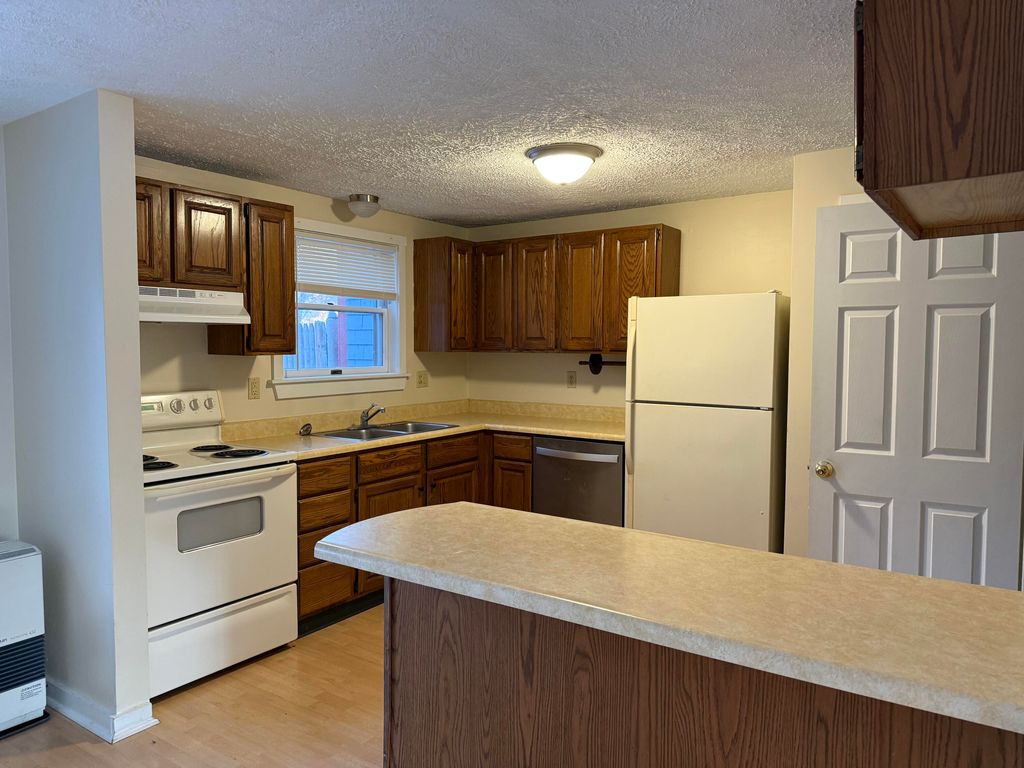 Photo of 88 Munroe Lane #88, Topsham, ME 04086 (MLS # 1650179)