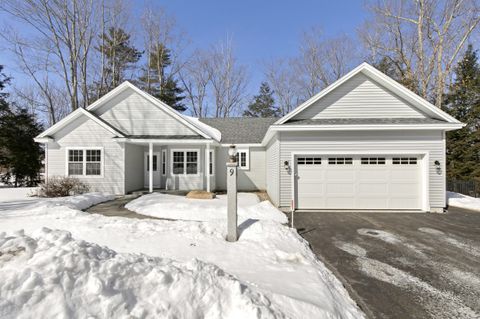 Photo of 9 Neptune Road, Old Orchard Beach, ME 04064 (MLS # 1653137)