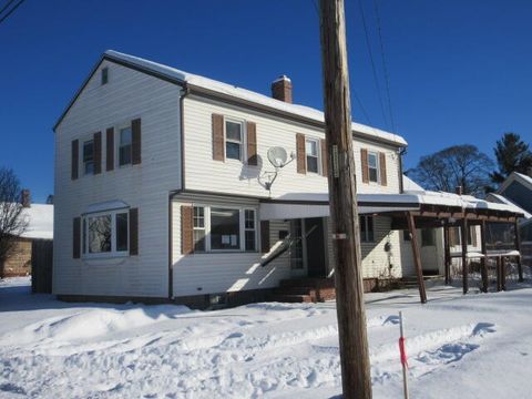 Photo of 8 Gibbons Court, Brewer, ME 04412 (MLS # 1646553)