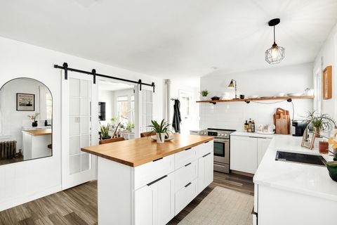 Photo of 29 Main Street, Kittery, ME 03904 (MLS # 1651214)