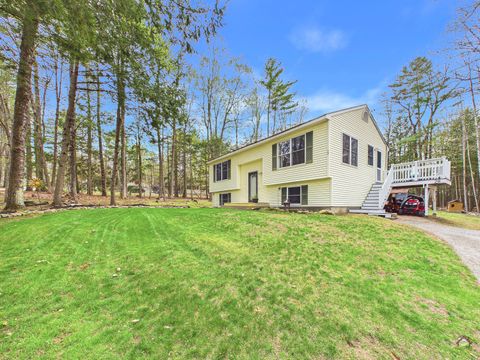 Photo of 28 Beechwood Drive, Winthrop, ME 04364 (MLS # 1662173)