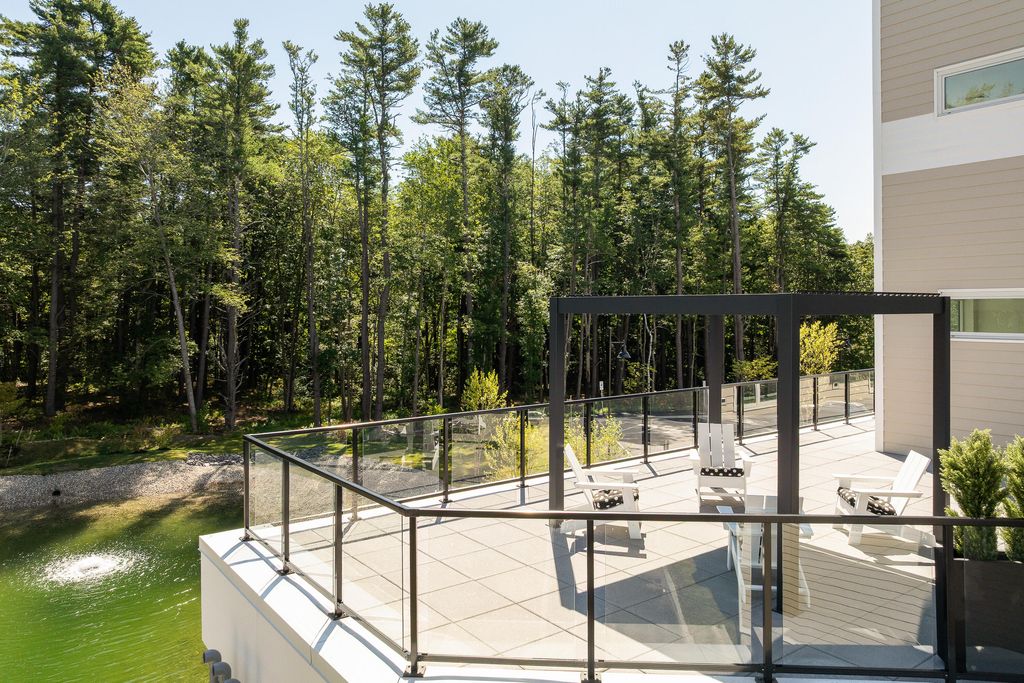 Photo of 267 US Route 1 #201, Falmouth, ME 04105 (MLS # 1640542)