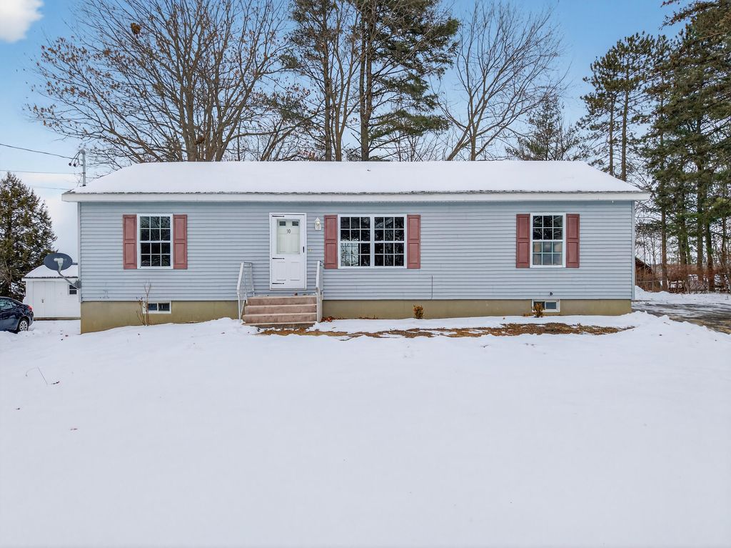 Photo of 30 Elliott Avenue, Lewiston, ME 04240 (MLS # 1648828)