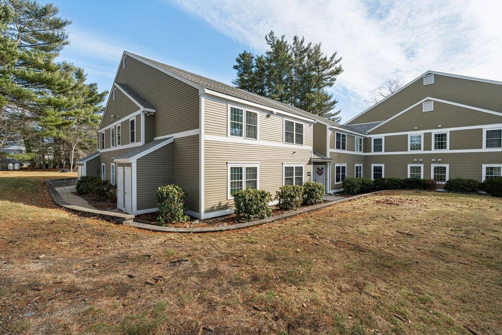 Photo of 161 Saco Avenue #103, Old Orchard Beach, ME 04064 (MLS # 1654739)