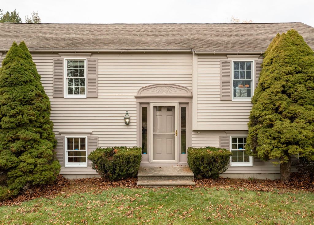 Photo of 162 Fogg Road, Scarborough, ME 04074 (MLS # 1644654)