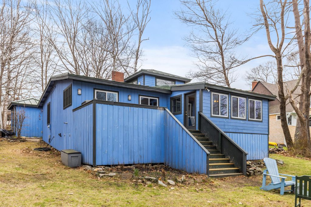 Photo of 132 Sunset Avenue, Portland, ME 04109 (MLS # 1659089)