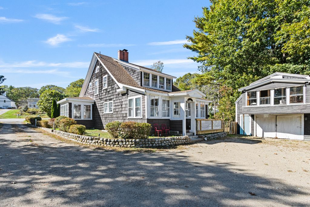 Photo of 527 Pool Street, Biddeford, ME 04005 (MLS # 1642188)