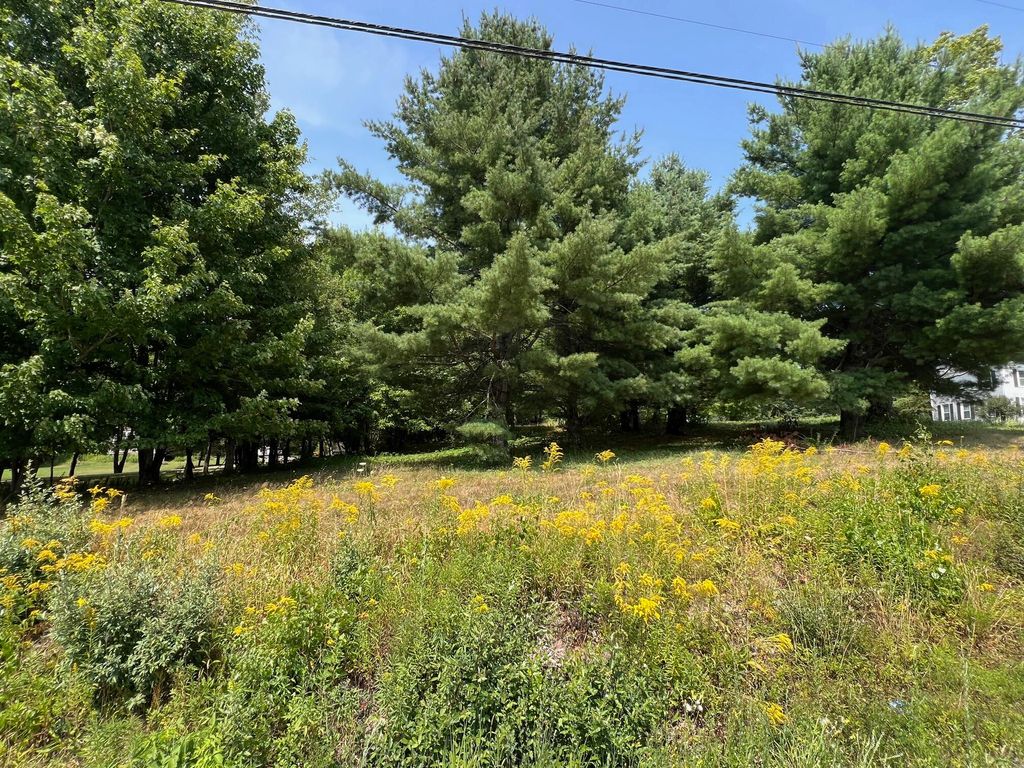 Photo of 350 Ridge Road, Fairfield, ME 04937 (MLS # 1661607)
