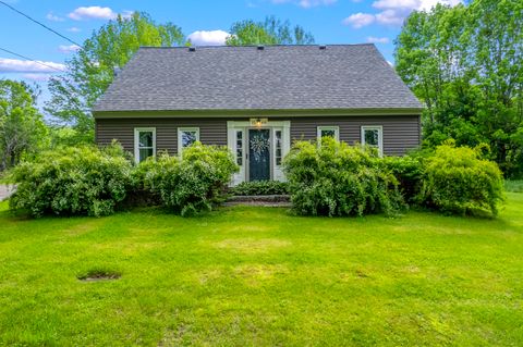 Photo of 1548 Main Street, Readfield, ME 04355 (MLS # 1653819)
