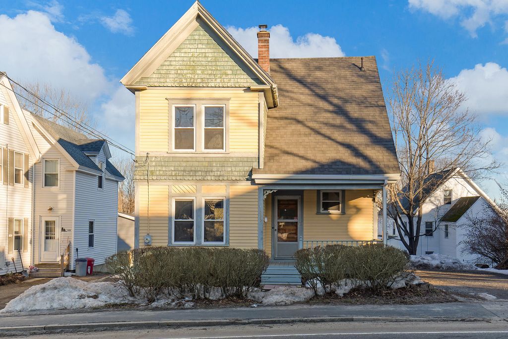 Photo of 533 High Street, Bath, ME 04530 (MLS # 1649721)