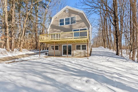 Photo of 494 W Lebanon Road, Lebanon, ME 04027 (MLS # 1650122)