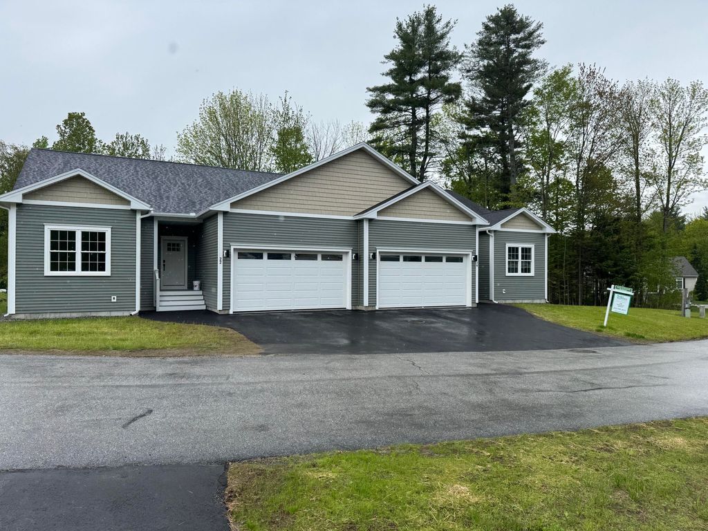 Photo of 22 Lantern Way #23, Auburn, ME 04210 (MLS # 1636383)