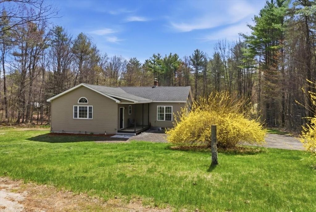 Photo of 244 Back Street, Monmouth, ME 04265 (MLS # 1661118)