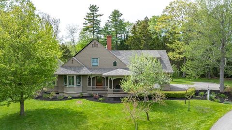 Photo of 14 Otter Trace, Brunswick, ME 04011 (MLS # 1663922)
