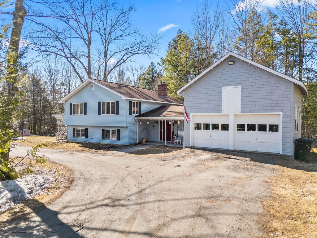 Photo of 1072 Middle Road, Woolwich, ME 04579 (MLS # 1658010)