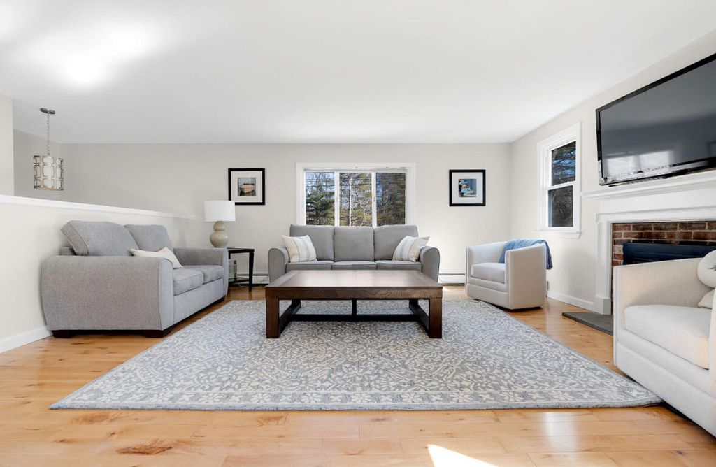 Photo of 20 Stone Road, Kennebunkport, ME 04046 (MLS # 1654435)