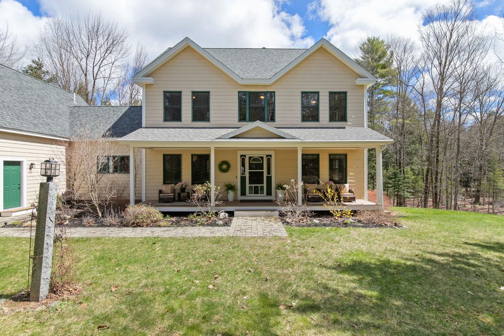 Photo of 49 Harts Way, Gorham, ME 04038 (MLS # 1660548)