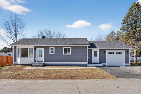 Photo of 2 Labonte Avenue E, Saco, ME 04072 (MLS # 1654664)