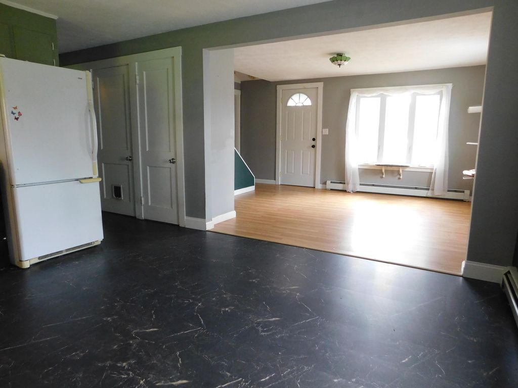 Photo of 58 Fair Street, Lewiston, ME 04240 (MLS # 1661255)