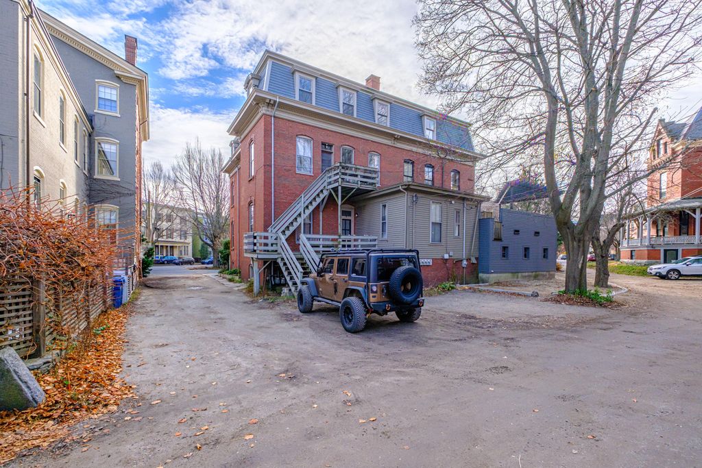 Photo of 105 Pine Street, Portland, ME 04102 (MLS # 1644663)