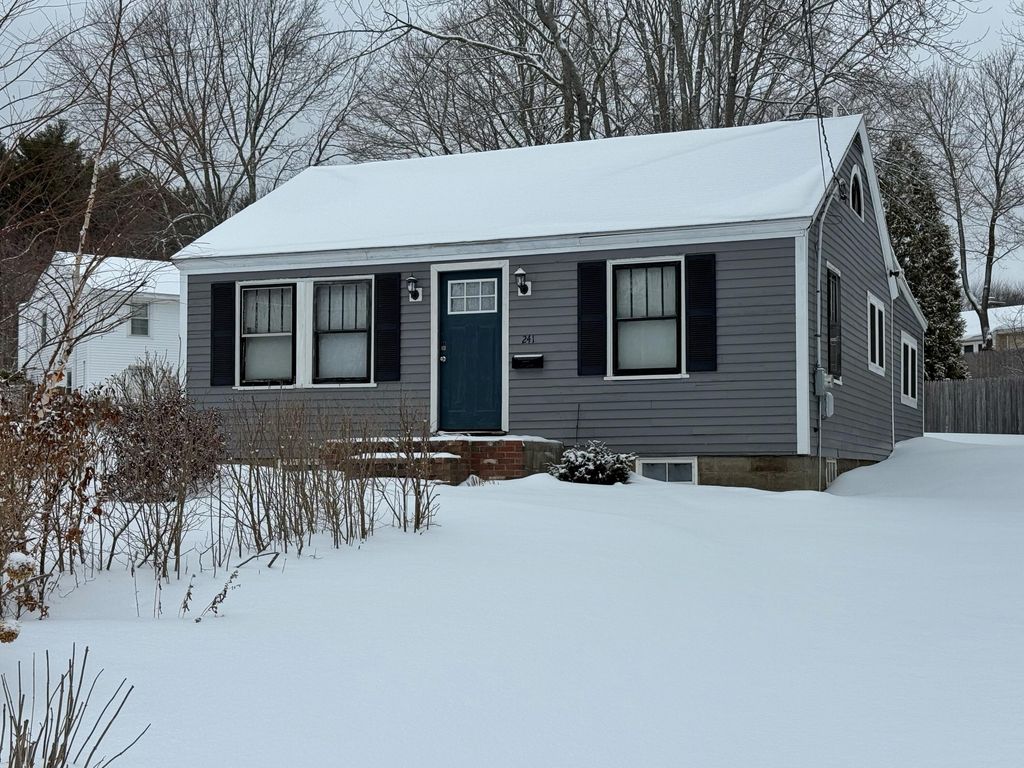 Photo of 241 Lincoln Street, Saco, ME 04072 (MLS # 1652784)