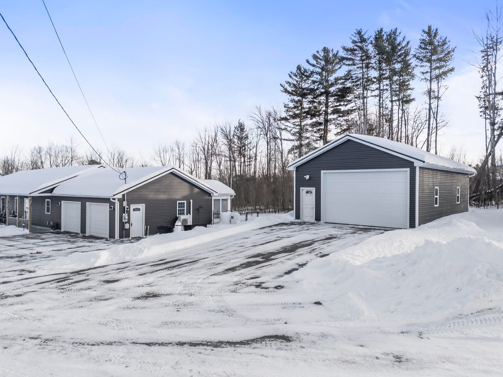 Photo of 23 Godrics Hollow, Sidney, ME 04330 (MLS # 1650745)