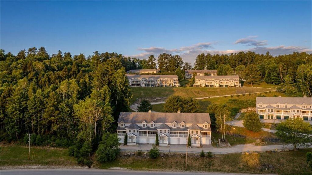 Photo of 135 Vernon Street #8B, Bethel, ME 04217 (MLS # 1654807)