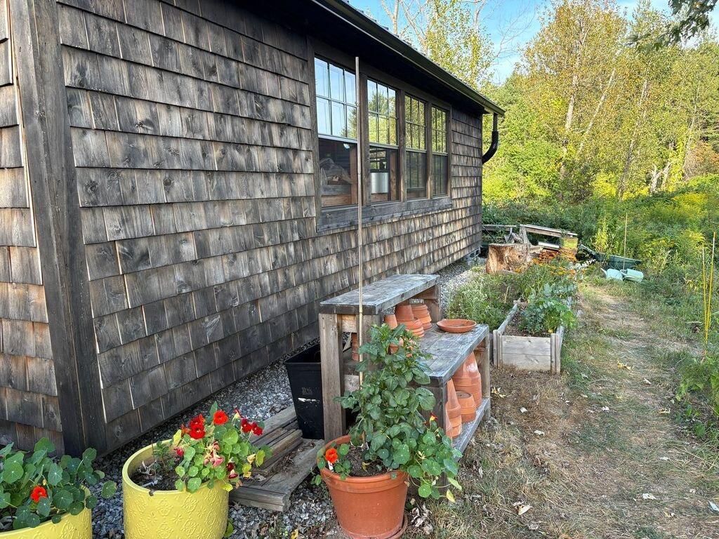 Photo of 1612 US Route One, Freeport, ME 04032 (MLS # 1637397)