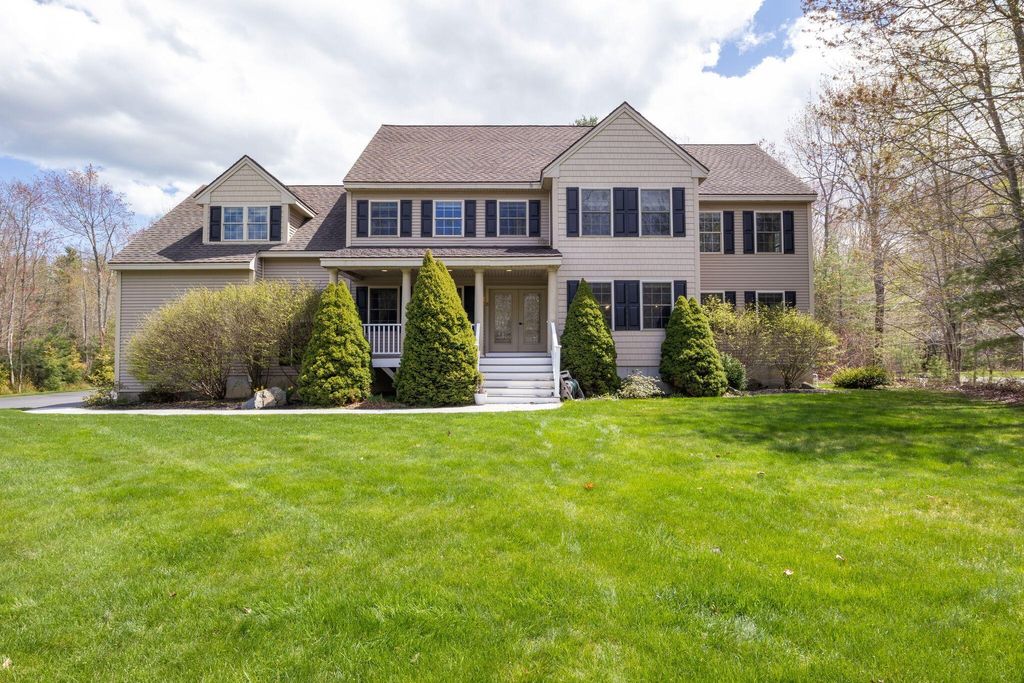 Photo of 21 Richards Way, Saco, ME 04072 (MLS # 1661789)
