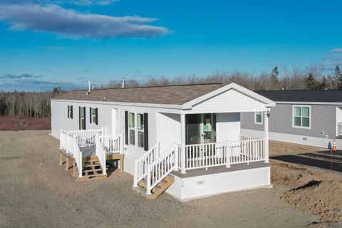 Photo of 14 Eagles Nest, Hancock, ME 04640 (MLS # 1651500)