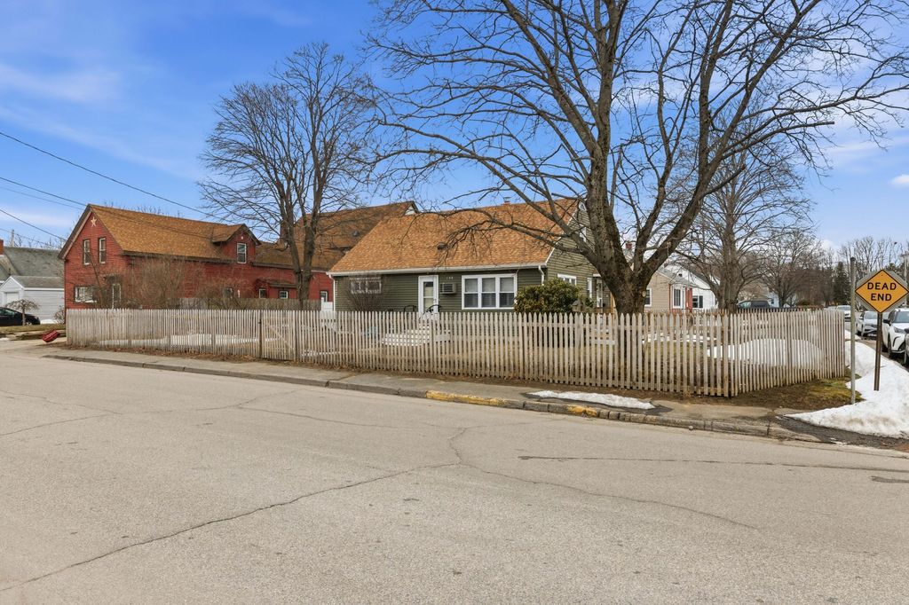 Photo of 148 Prospect Street, Biddeford, ME 04005 (MLS # 1654075)