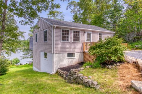 Photo of 672 Ocean Point Road, Boothbay, ME 04544 (MLS # 1657720)