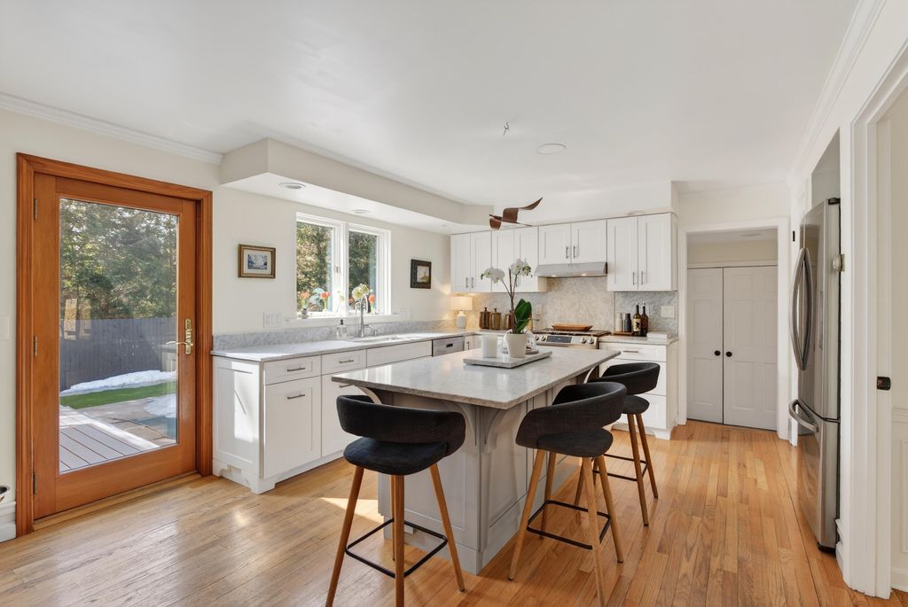 Photo of 2 Beech Drive, Brunswick, ME 04011 (MLS # 1656256)