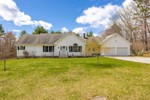 Photo of 26 Owls Hill Road, Limerick, ME 04048 (MLS # 1658820)