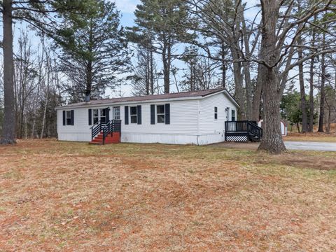 Photo of 1 Williams Circle, Brunswick, ME 04011 (MLS # 1659053)