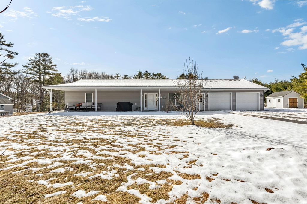 Photo of 16 Hickory Drive, Wiscasset, ME 04578 (MLS # 1655695)