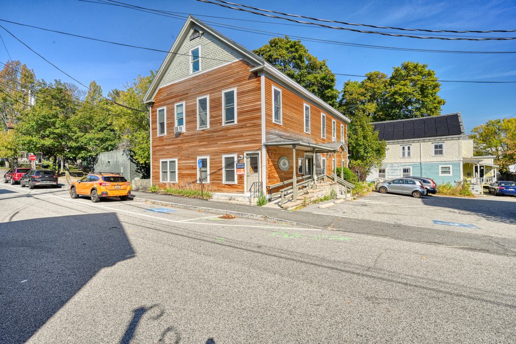 Photo of 9 Union Street, Hallowell, ME 04347 (MLS # 1640742)
