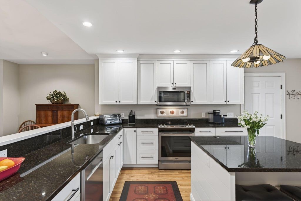 Photo of 3 Headland Lane #11, Cape Elizabeth, ME 04107 (MLS # 1654542)