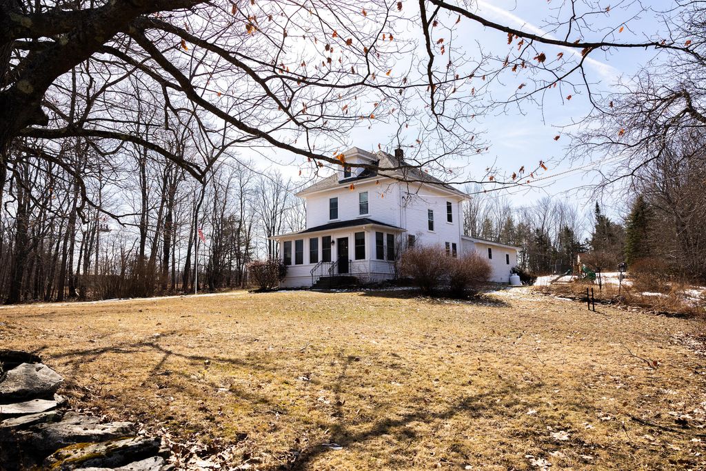 Photo of 231 Wiswell Road, Brewer, ME 04412 (MLS # 1654694)