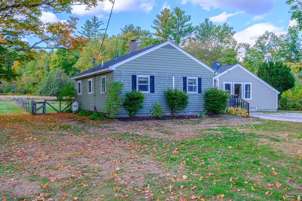 Photo of 781 North Road, Bethel, ME 04217 (MLS # 1639062)