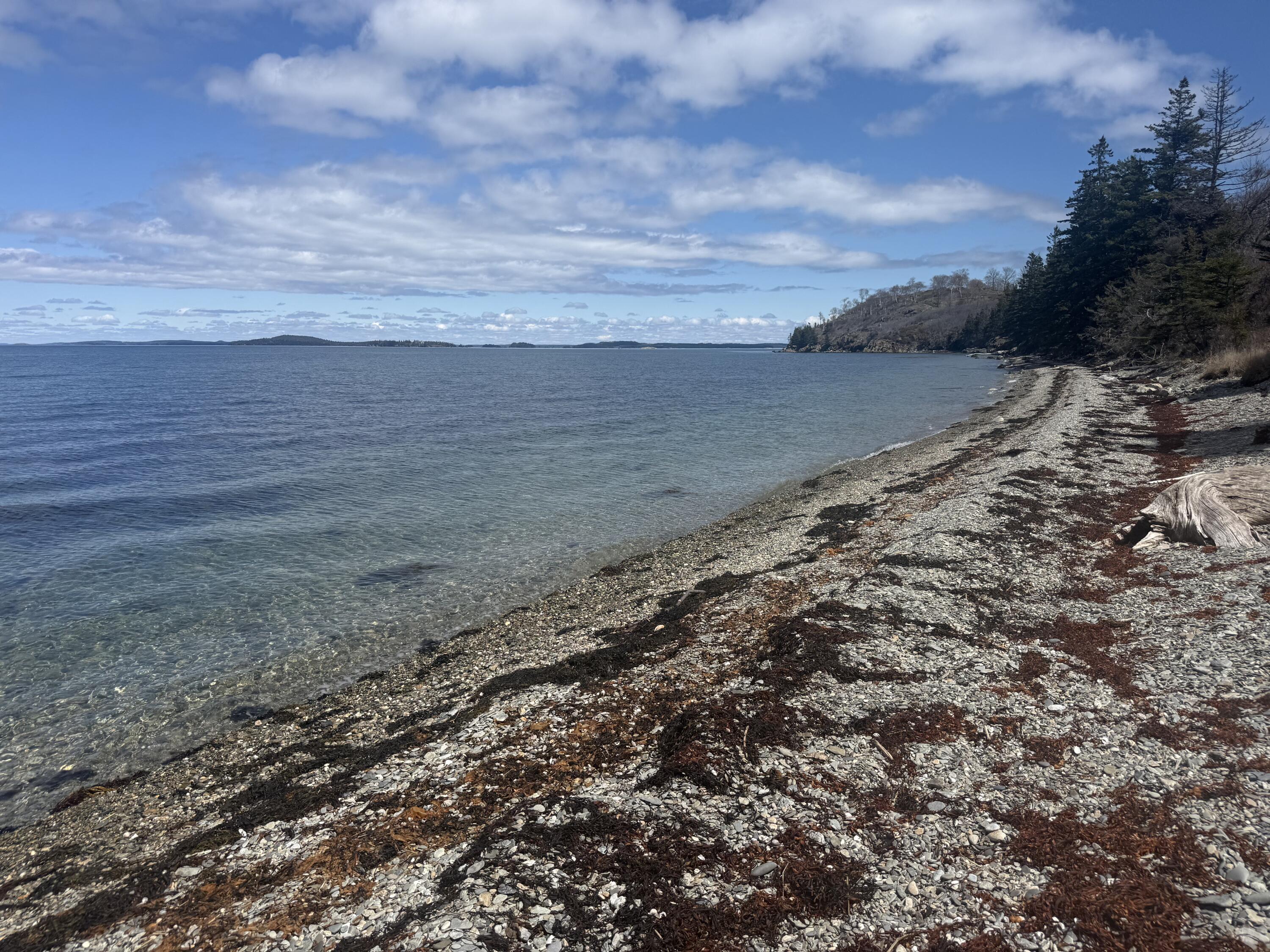 17 N Shore Road