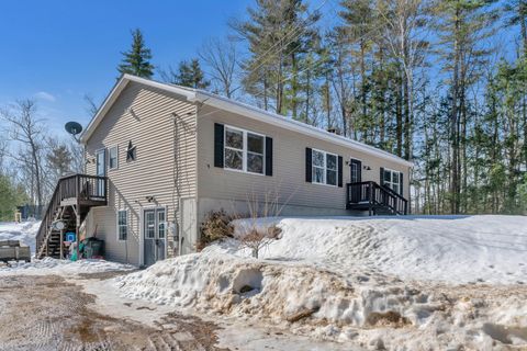 Photo of 133 Oak Hill Road, Lebanon, ME 04027 (MLS # 1653964)