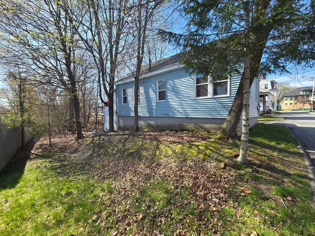 Photo of 18 Boynton Street, Bangor, ME 04401 (MLS # 1660521)