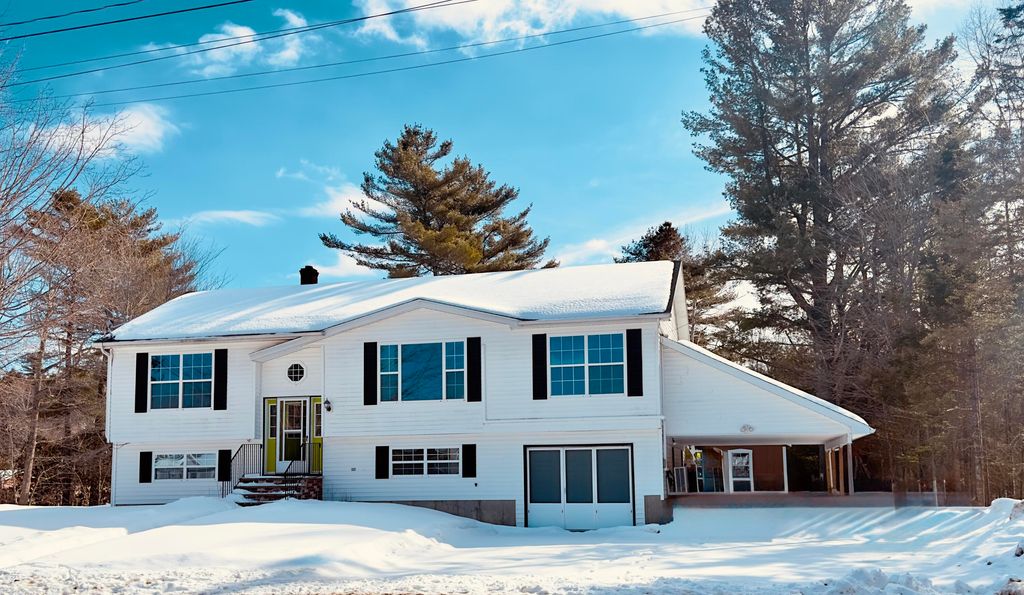 Photo of 132 Sunny Hollow Place, Bangor, ME 04401 (MLS # 1652537)