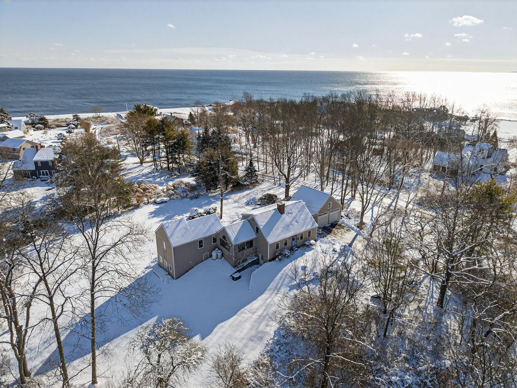 Photo of 12 Kings Road, York, ME 03909 (MLS # 1655875)