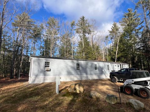 Photo of 222 Oak Hill Road, Lebanon, ME 04027 (MLS # 1651894)