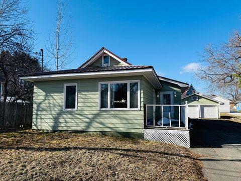 MLS: 1615880